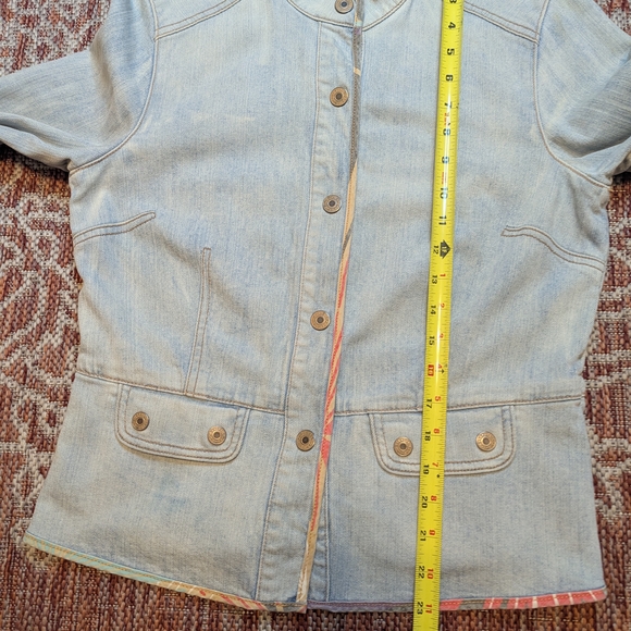 GAP Light Blue Denim Jacket with Button Accents - Picture 12 of 12